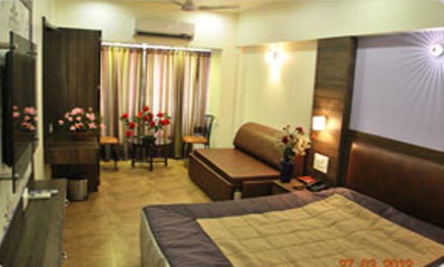 Shreyas Hotel 마하발레슈와르 외부 사진